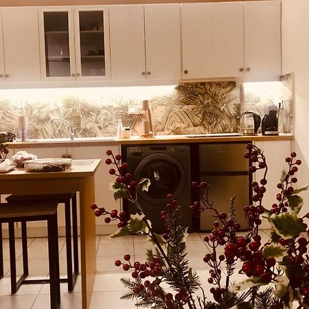 Benaki Balsam Appartement Kalamáta Buitenkant foto