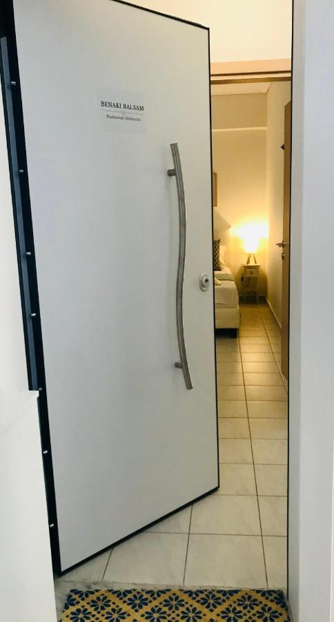 Benaki Balsam Appartement Kalamáta Buitenkant foto